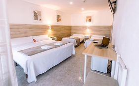 Hostal Gran Via